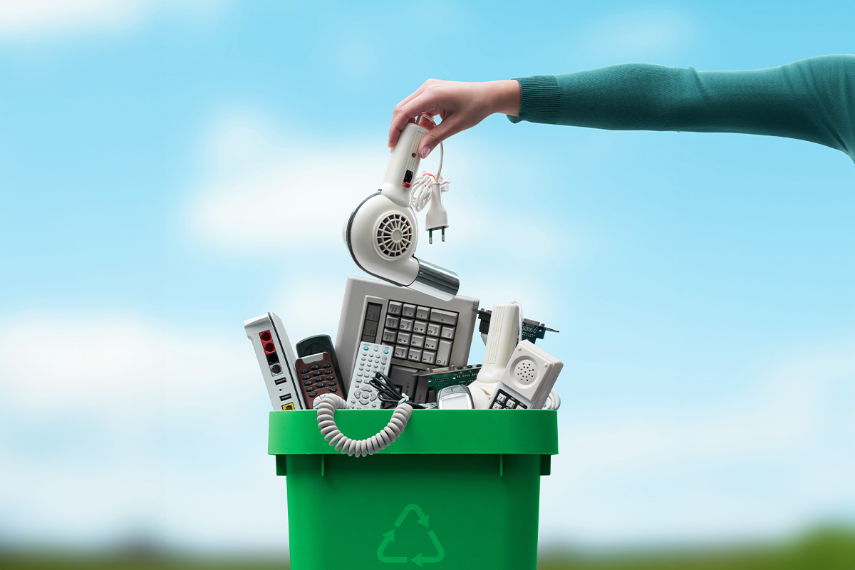 ขยะอิเล็กทรอนิกส์คืออะไร ส่งผลต่อสิ่งแวดล้อมและแนวทางการทิ้งขยะประเภทนี้อย่างไร ?